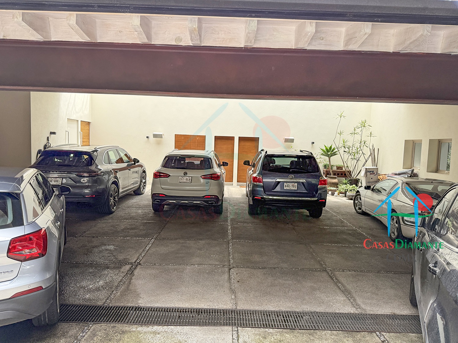 Rancho San Francisco Casa Encino - Estacionamiento 3